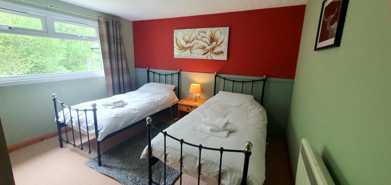 Torcroft Lodges Drumnadrochit Ngoại thất bức ảnh