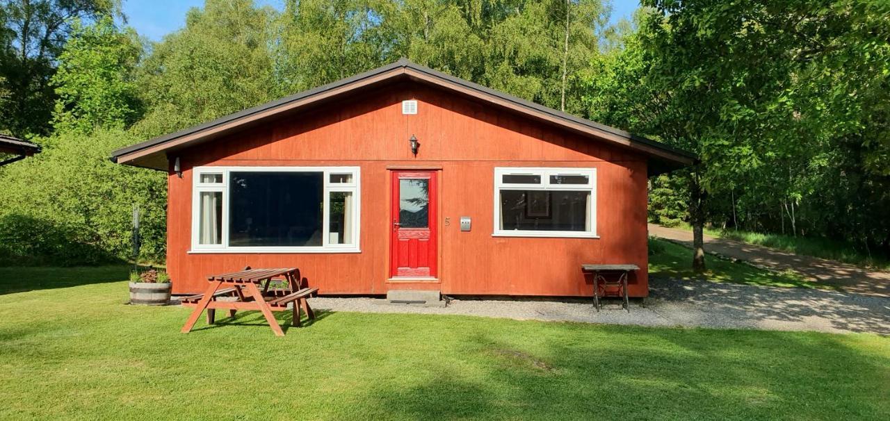 Torcroft Lodges Drumnadrochit Ngoại thất bức ảnh